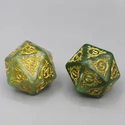 Lord of the Rings MTG Bundle Oversized Green Gold Spindown Dice D20 2 Dice - Image 1