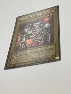 SUMMONED SKULL YuGiOh BPT-002 HG LIMITED EDITION HOLO 2002 TCG RARE - Image 3