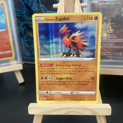Pokemon Card Galarian Zapdos Evolving Skies Holo Rare 082/203 Near Mint - Image 1