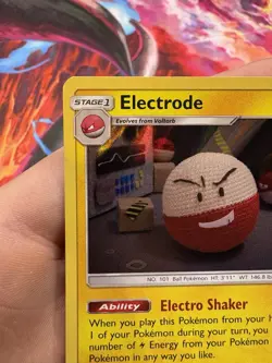 Electrode Holo Foil 39/181 Team Up Pokemon TCG Card - Image 3