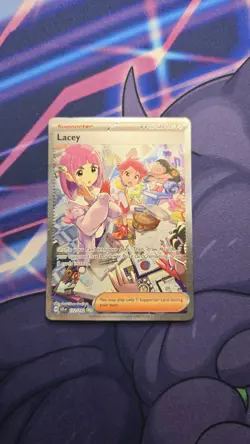 Pokemon Stellar Crown Lacey Trainer Card 172/142 Sir Rare, Mint Potential 10 - Image 1