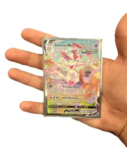 Pokemon TCG Sylveon VMAX (Alternate Art) Secret Rare 212/203 Evolving Skies Card - Image 1