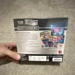 Pokemon TCG Sword & Shield Evolving Skies Elite Trainer Box FACTORY SEALED - Image 3