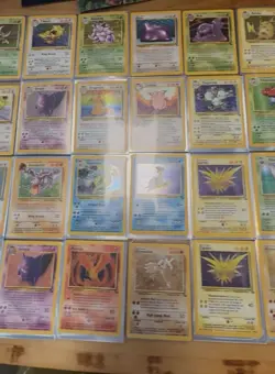 Wizards of the Coast/Konami Pokemon Base Set & Yu-Gi-Oh Lot 1st Ed Holo EN - Image 2