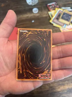 Konami Blue-Eyes White Dragon SDK-001 Starter Deck: Kaiba Ultra Rare Unlimited - Image 2