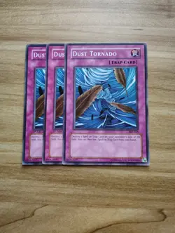 Yu-Gi-Oh! - Dust Tornado 3X - Full Playset - Image 1