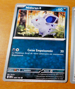 POKEMON 151 CARD CARTE NIDORAN 029/165 MEW FR VF JCC MINT 2023 - Image 1