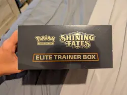 ✨Pokemon TCG Shining Fates ETB✨ - Image 5