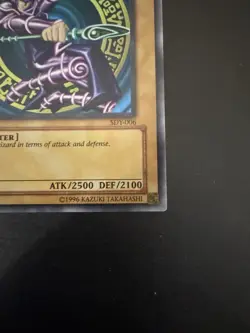Dark Magician 1st Edition SDY-006 Ultra Rare Foil Near Mint - Image 4