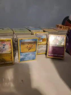 1000 Pokemon Card Bulk Lot Common Uncommon Holos [900 C/UC & 100 H/RH] PLUS.. - Image 2