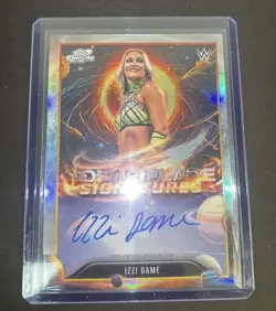 2026 Topps Chrome Cosmic WWE Izzi Dame Autograph Solar Flare - Image 3