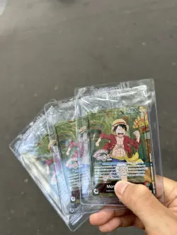 Carte One Piece TCG – Monkey D. Luffy OP13-001 – Musee Grevin Paris Exclusive FR - Image 2