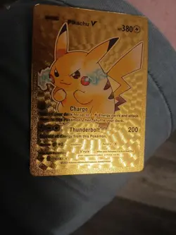Pokemon TCG Vivid Voltage Pikachu v 170/185 Gold - Image 1