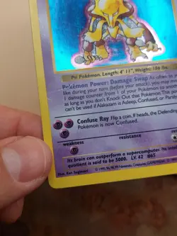 Alakazam Shadowless Holo Rare Base Set 1/102 Pokemon Card - WOTC 1999 - Image 3