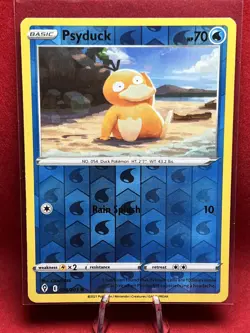 2021 Pokemon Card **Psyduck** Evolving Skies Set 024/203 Reverse Holo - Common - Image 1