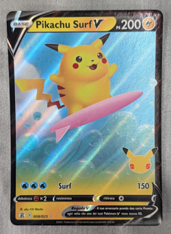 Carta Pokemon PIKACHU SURF V 008/025 Gran Festa 25° Anniversario Holo ITA NM - Image 1