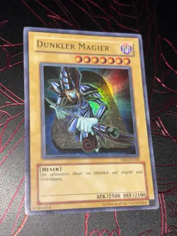 Yu-Gi-Oh Dunkler Magier Ultra Rare DB1-DE102 - Image 2