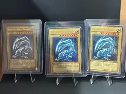 (3) Blue-Eyes White Dragon SDK-001 Starter Deck: Kaiba-Unlimited Edition - Image 1