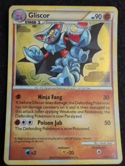 Gliscor 4/90 Holo Rare HGSS Undaunted Pokemon - Image 1