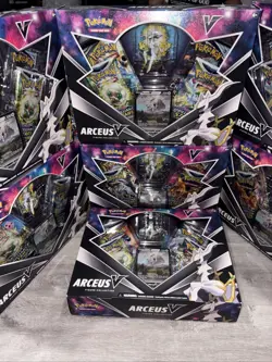 Pokemon Arceus V Figure Collection Box Sealed - incl Cosmic Eclipse Booster Pack - Image 2