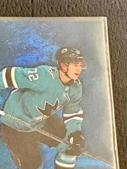 2021-22 SkyBox Metal Universe William Eklund RC Blue Spectrum #165 Sharks 🦈 NM - Image 4