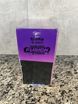 Pokemon Sword & Shield Fusion Strike ETB ( Elite Trainer Box ) Sealed - Image 3