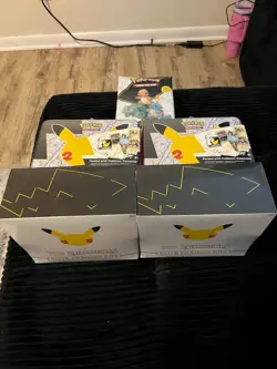 Pokemon TCG: 25th Anniversary Celebrations ETB/Collectors Chest Bundle - Image 3
