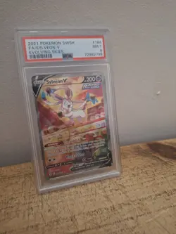 Sylveon V PSA 9 MINT - 184/203 - Evolving Skies - Pokemon Alt Art TCG Card Rare - Image 1