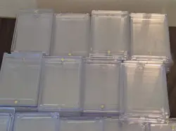 Magnetic Card Holders One Touch Card Cases Mixed Sizes 181 Piece LOT - Image 4