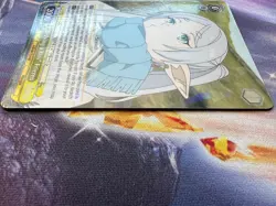 Blowing a Kiss Frieren SFN/S108-E005 R Weiss Schwarz Trading Card Holo NM - Image 4