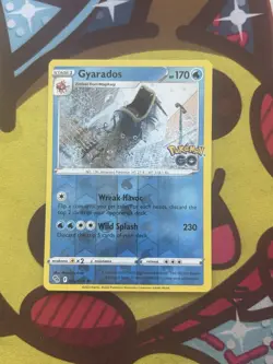 Pokemon Gyarados 022/078 - Reverse Holo - SWSH Pokemon GO - Light Play - Image 1