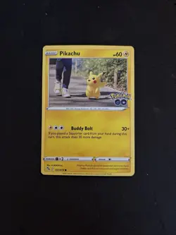 Pokemon Card Pikachu Holo Rare 027/078 Pokemon GO NM - Image 1
