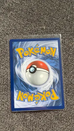 Eevee V SWSH065 Holo Sword & Shield Black Star Promo Pokemon NM - Image 2