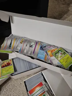 6000 card lot Pokemon TCG Common/Uncommon Bulk Card Lot Modern Era 28lbs - Image 2