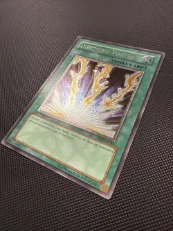 Yu-GiOh! Lightning Vortex EURO Ultimate Rare Card FET-EN040 1st Edition NM - Image 1