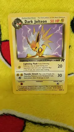 Vintage Pokemon 2000 Team Rocket Dark Jolteon NM - Image 1