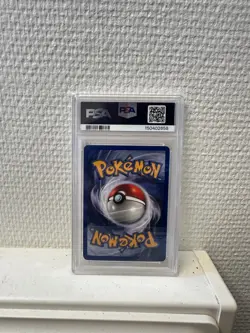 2003 Pokemon Skyridge Flareon H7/H32 Holo Rare PSA 5 WOTC Eeveelution - Image 2