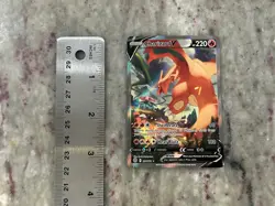 Pokemon TCG Charizard V Alternate Art 154/172 Brilliant Stars NM - Image 4