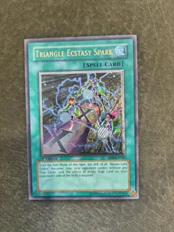 Triangle Ecstasy Spark 1st (UTR) Ultimate Rare Rise of Destiny RDS-EN039 LP - Image 1