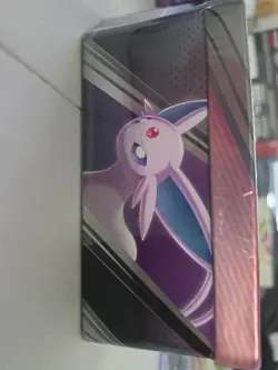 V HEROES Tin Sylveon V Pokemon Trading Card Game 5 Booster Packs + Promo Sealed - Image 3
