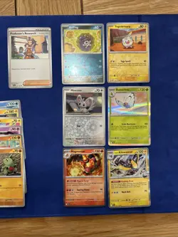 Pokemon TCG Journey Together Bundle X 25 Inc 6 Holo / Reverse Holo - Image 2