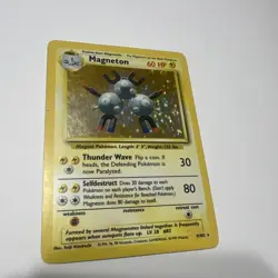 1999 Pokemon MAGNETON Base Set HOLO Foil Rare Unlimited Edition Card 9/102 WotC - Image 1
