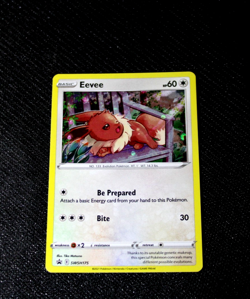 Eevee SWSH175 SWSH: Sword & Shield Promo Cards Holo NM/MINT CONDITION! - Image 1
