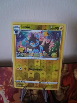 Luxio Reverse Holo - 092/264 - Fusion Strike Pokemon 2021 - Image 1