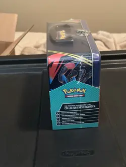 2025 Pokemon TCG Collector Treasure Chest Lunch Box Tin - Factory SEALED - Image 4