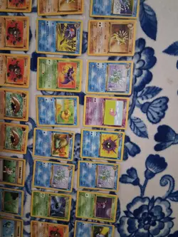 50 Cards 1st Edition Fossil WOTC Card Lot Pokemon Vintage LP Condition Mostly - Image 3