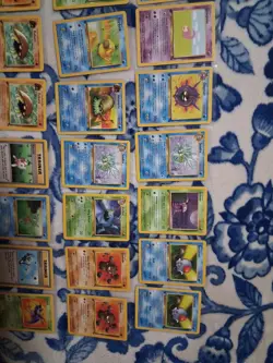 50 Cards 1st Edition Fossil WOTC Card Lot Pokemon Vintage LP Condition Mostly - Image 4