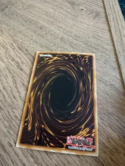 Dark Magician - SYE-001 - Super Rare - Unlimited Edition - YuGiOh - Image 2