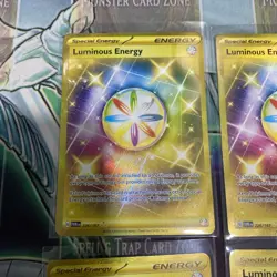 Pokemon Card Luminous Energy 226/167 Twilight Masquerade - Near Mint - Image 2