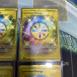 Pokemon Card Luminous Energy 226/167 Twilight Masquerade - Near Mint - Image 3